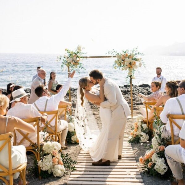 Unforgettable beach wedding in Crete island
