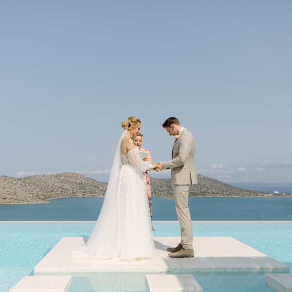 Julia & Dominik’s Romantic Wedding in Elounda, Crete